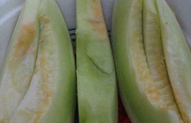 孕妇能吃白兰瓜吗 孕妇吃白兰瓜的好处是什么(2)
