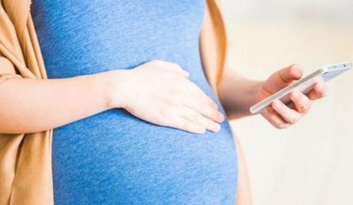 怀孕玩手机孩子易暴躁是真的假的 有哪些危害