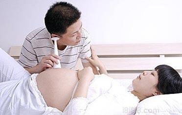 孕晚期胎动厉害正常吗 若胎动次数突然增加减少(2)