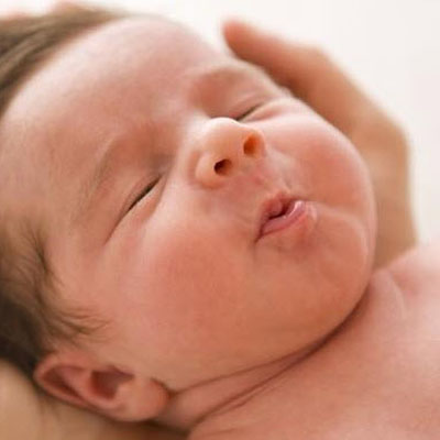 新手宝爸宝妈如何改善宝宝的睡眠?(3)